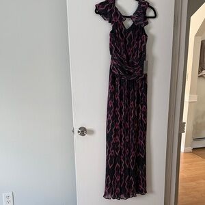 NWT Elegant Black and Pink Patterned Women's Dress